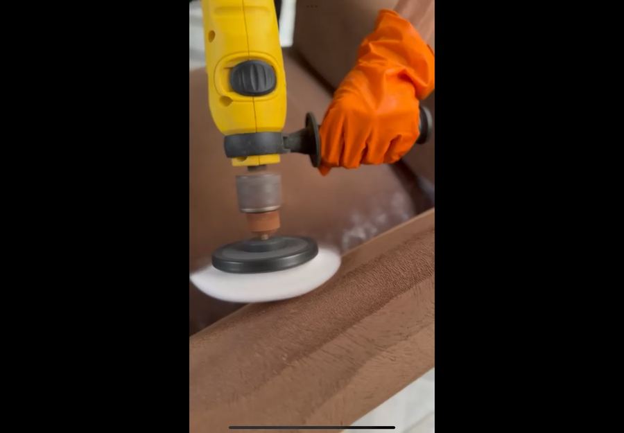 Deep cleaning sofa, kasur, dan karpet